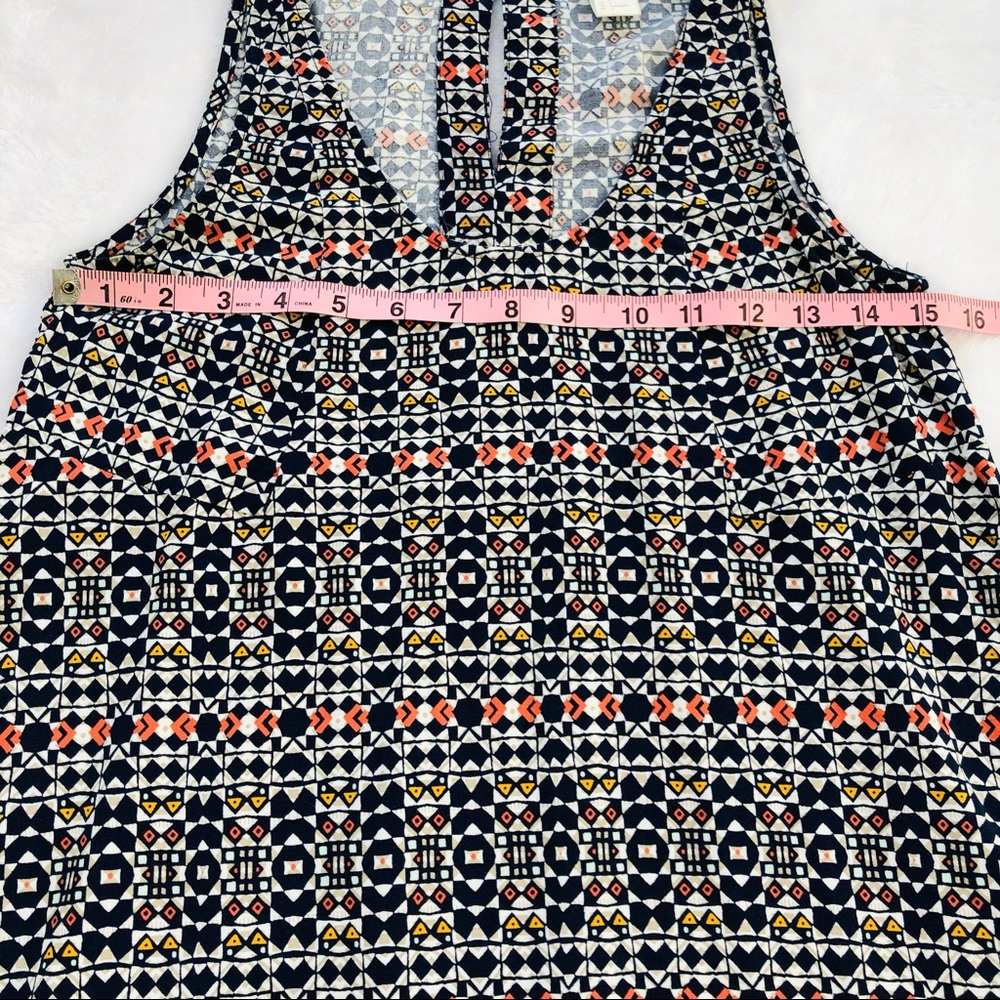 H&M, Geometric Design Sleeveless Dress, Size 4 - Picture 15 of 16